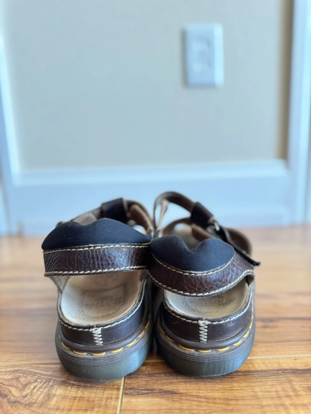 VTG 90s Dr Martens Fisherman Brown Leather Sandals - Chunky Platform Grunge Cage - Picture 4 of 10